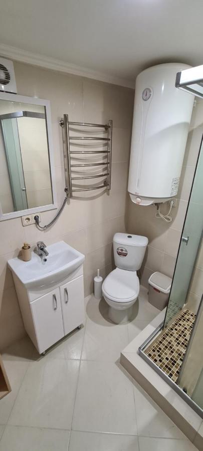 Аpartment For Lady Apartment Chernivtsi Exterior photo